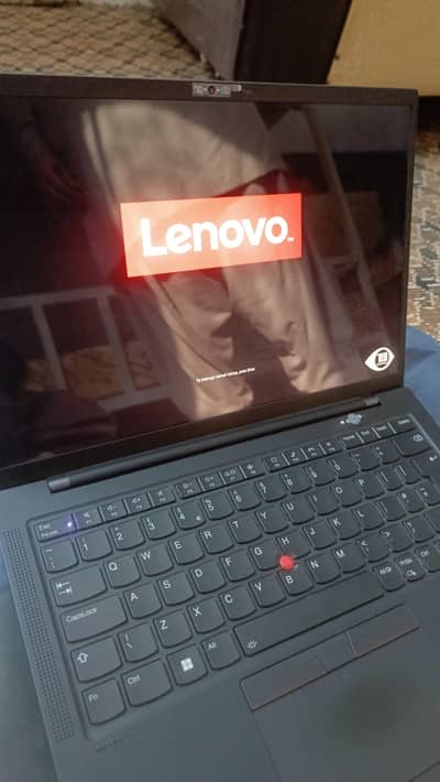 Lenevo ThinkPad X1 Carbon i7 Gen 11 in Very Fresh Condition