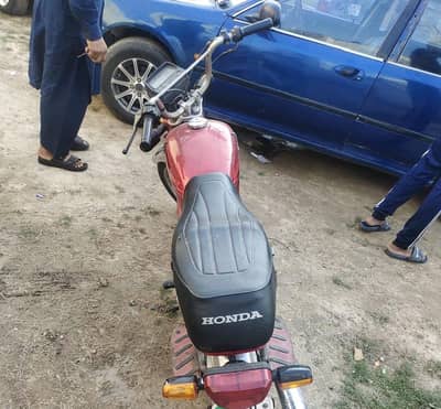 Honda cd70 for sale. Excellent condition