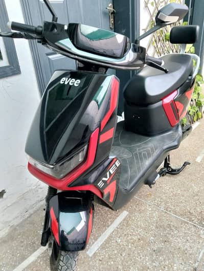 Evee Gen Z - Only 280 Kms Driven