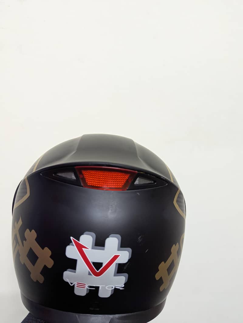 vector helmet 3