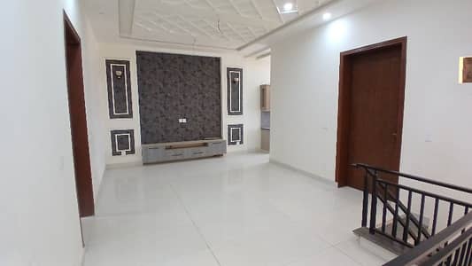 5 Marla Upper Portion Buch Villas Multan For Rent