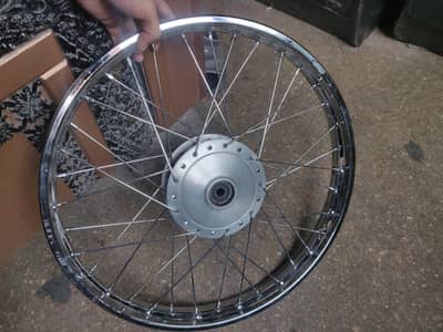 down modal 125 CHOTI hubb rim k Sath tar chrome k sath