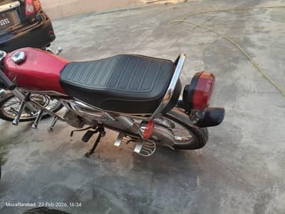 Honda 125 Neat and clean condition