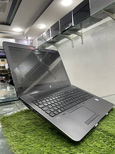 Hp ZeeBook 15