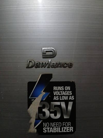 dawlance fridge medium size