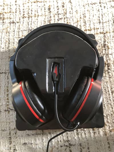Gaming headphones