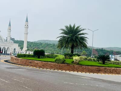 Main Boulevard 1 Kanal Plot Block C