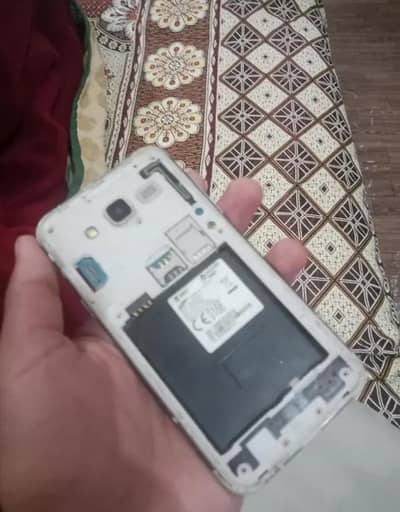 Samsung j5 available ( only for board)