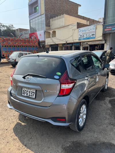 Nissan Note e-power medalists