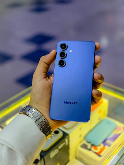 Samsung S25 8GB | 256GB Dual Sim Non PTA 5G Brand New