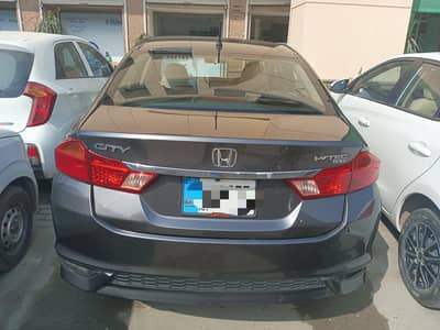 Low milage car for urgent sale