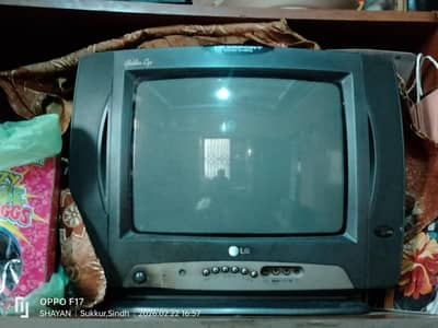 L. G T. V used ha tora laking condition lush ha