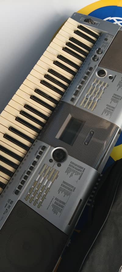 YAMAHA PSR 403