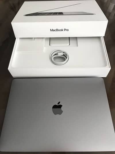 M1 MacBook Pro – Fast. Focused. Flawless.