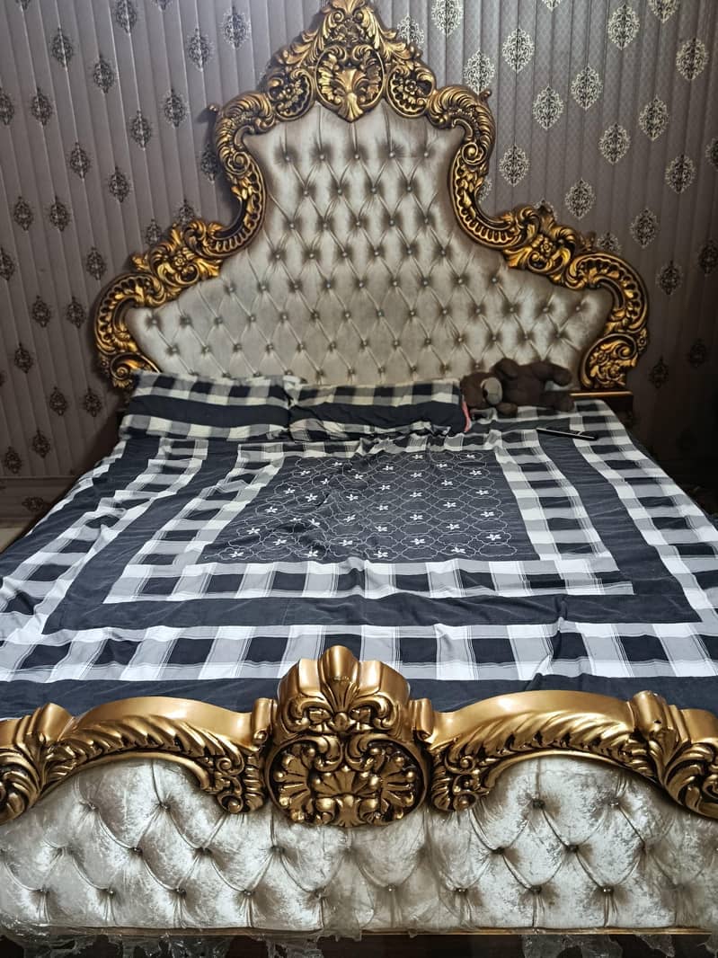 used bedset very good condition 1