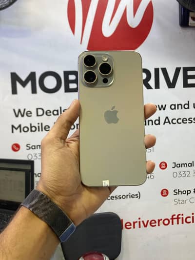 IPHONE 15 PRO MAX  256 GB HK