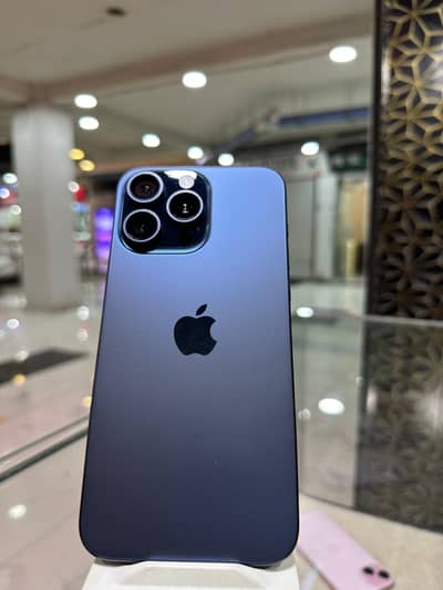 15 pro max lock 256gb blue