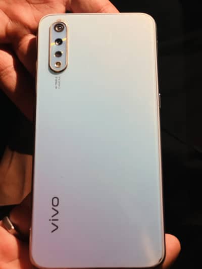 Vivo S1