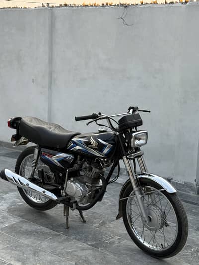 Honda CG 125 2025 model 03021443503whatsapp