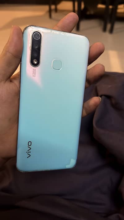 Vivo 1915