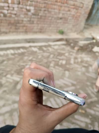 tecno camon 40 pro 8+8(256)