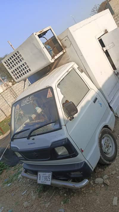 Suzuki pickup with chiller caben