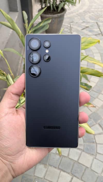 Samsung S25 Ultra Official PTA 12/512 lush