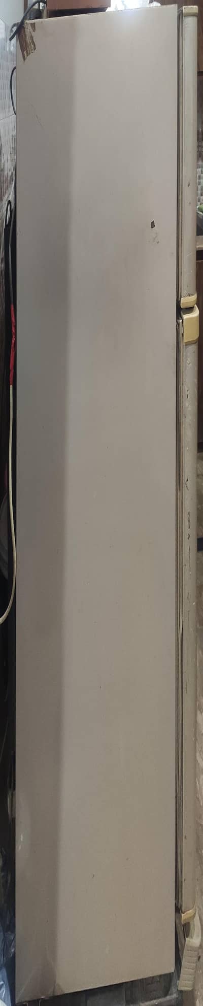 Dawlance refrigerator Model 9144