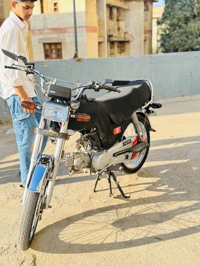 Unique 70 2024 brand new condition Honda pe ready h