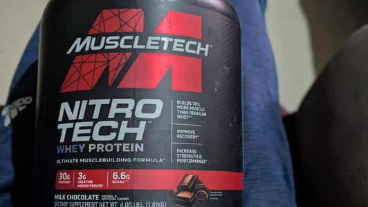 Muscletech nitro tech 4lb whey protein