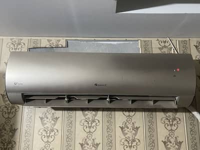 Gree GS-18fith1c/0 Golden Color