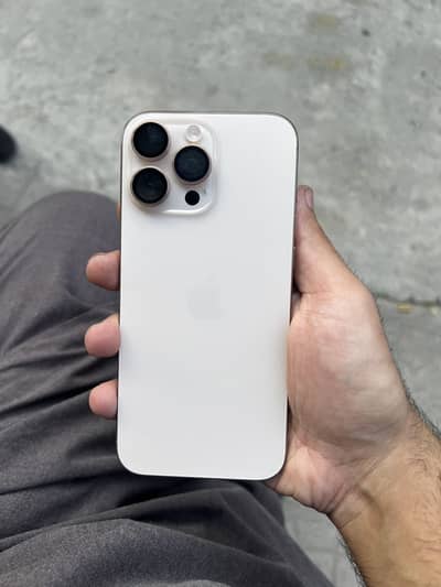 iphone 16 pro max 256 HK