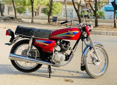 Honda CG 125 model 2005 for urgent sale