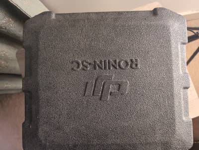 DJI Ronin SC a bit used but in 10/10 condition