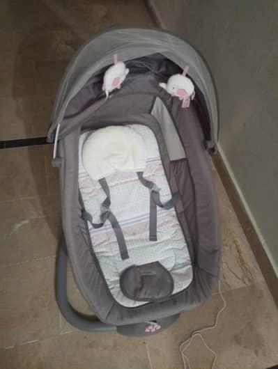 Mastela 3 in 1 multifunctional Bassinet