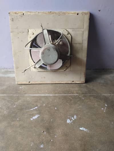 kitchen exhaust fan