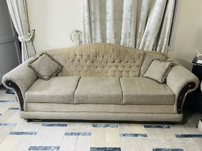 5 seater Sofa Set Good Condition