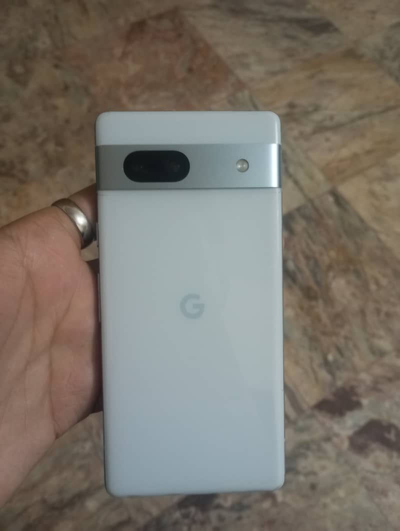 Google Pixel 7a 1