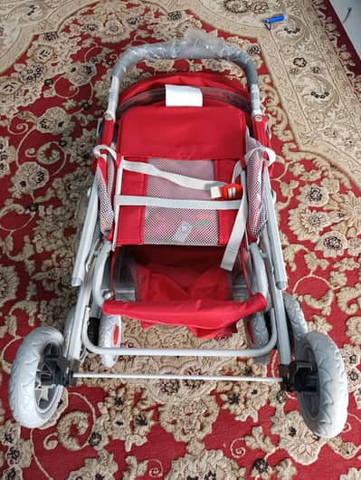 BRAND NEW PRAM