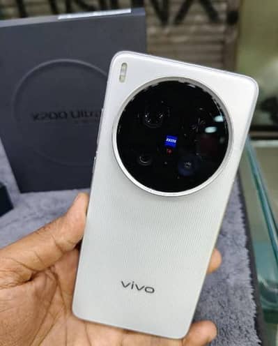 vivo x200 ultra 16/512 GB 03214369497 My WhatsApp number