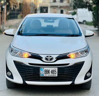 Toyota Yaris Ativ-X 1.5 CVT-I