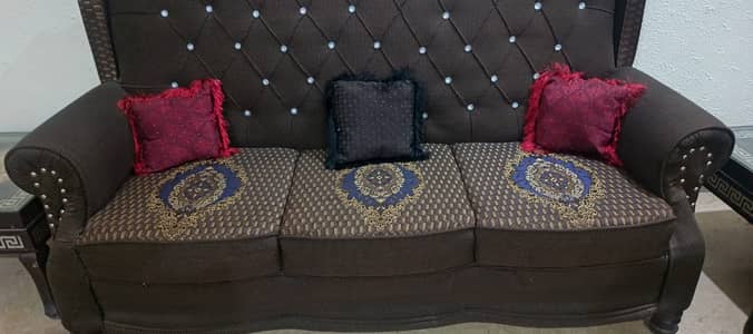 Luxury 7 Seater Sofa Set (3+2+1+1) – Excellent Condition