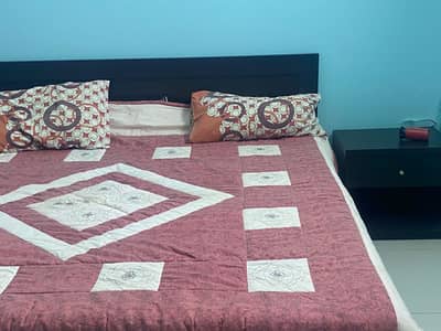 Double bed without mattress