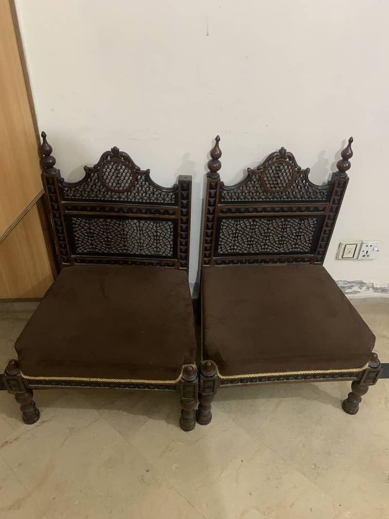 Chair 0