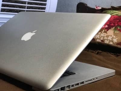 MacBook pro, Laptop