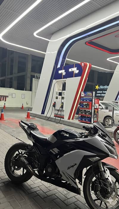 Kawsaki zx10 r 400 cc replica dual cylinder