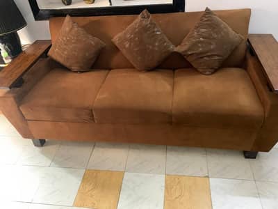 Used 6 seater Sofa