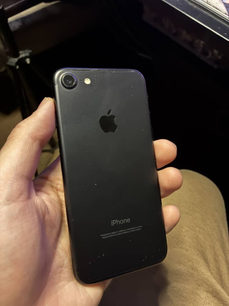 iPhone 7 0