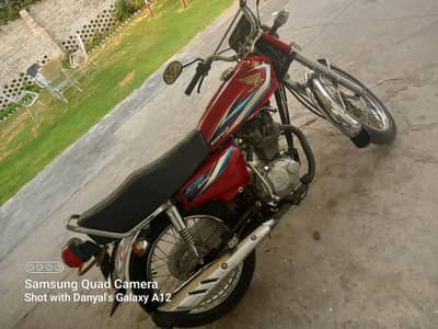 Cg 125 2015 neat and A-Z  genuine