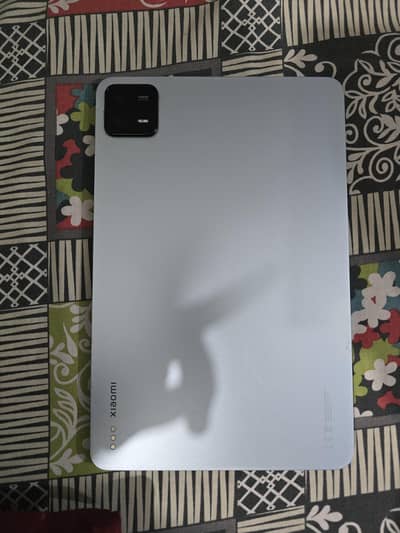 Xiaomi Pad 6 Used front screen cracked from the side
